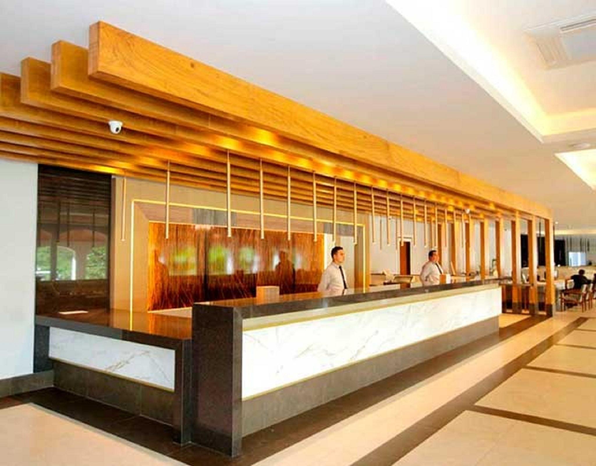 Grand Carima & Convention Center Hotel